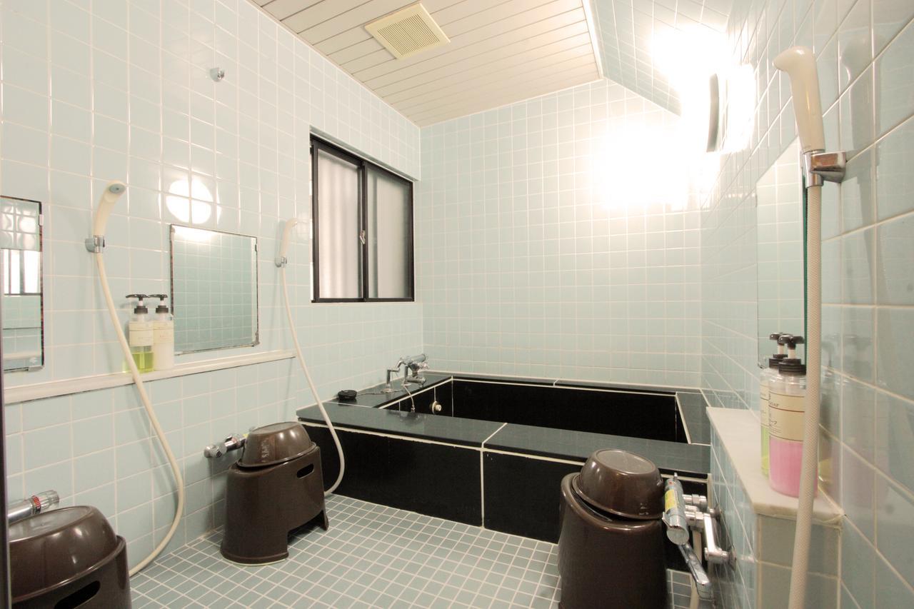 Toyotaya Hostel Нішіномія Екстер'єр фото